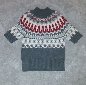 Warm mock-neck sweater
